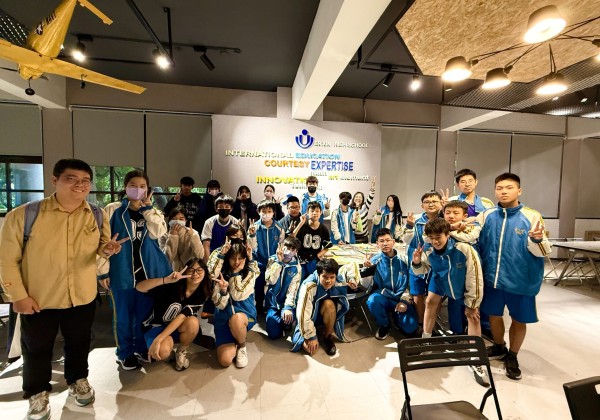 汐止國中國八學生赴基隆二信高中職群試探收穫滿行囊