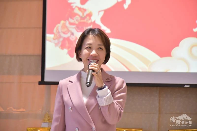 龍華科大新春大圍爐 李姸慧勉僑生成優秀人才為社會所用 龍華科大新春大圍爐 李姸慧勉僑生成優秀人才為社會所用