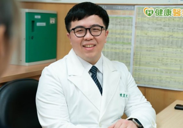 肚臍疝氣恐讓懷孕有危機　醫：觀察肚臍「有這狀況」早期診治