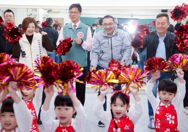 新北第8、9座哈客館啟用　侯友宜：任內第11座明年完成