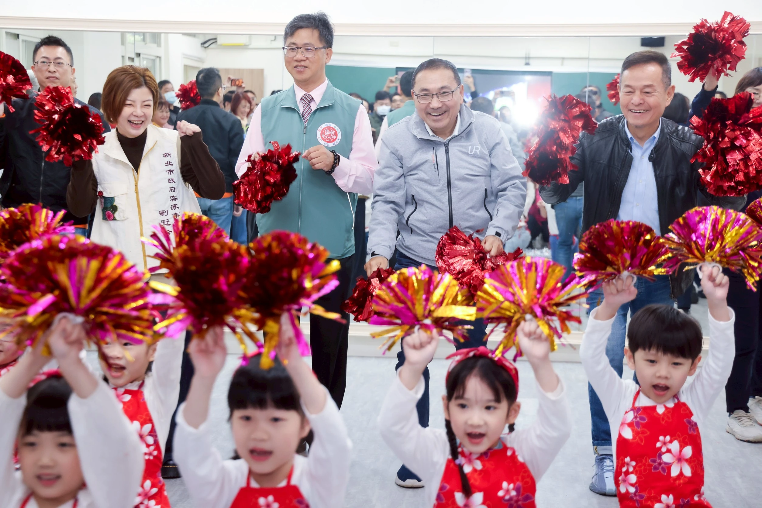 新北第8、9座哈客館啟用　侯友宜：任內第11座明年完成