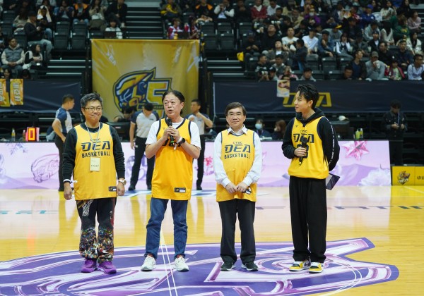 力與美的派對！農業部與中華職籃邀請您賞花看球！！