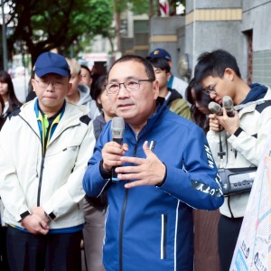 視察蘆洲民族路人行道改善工程 侯友宜：以人本打造安全通行環境