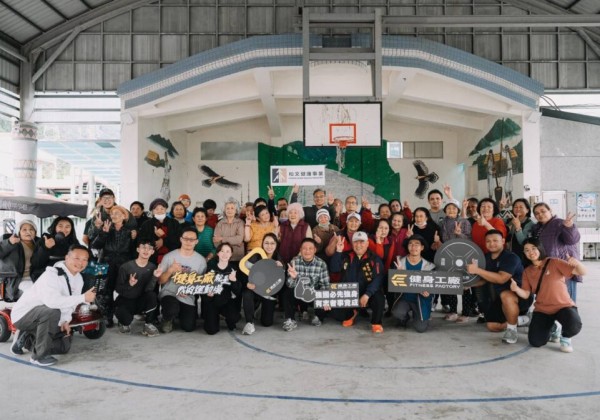 柏文健康事業攜手「公路上的公民課」     50名青年徒步125公里　送暖花蓮部落實踐ESG