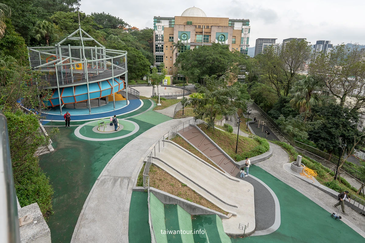 【希望之丘兒童遊戲場】基隆森林系冒險樂園.親子景點 【希望之丘兒童遊戲場】基隆森林系冒險樂園.親子景點