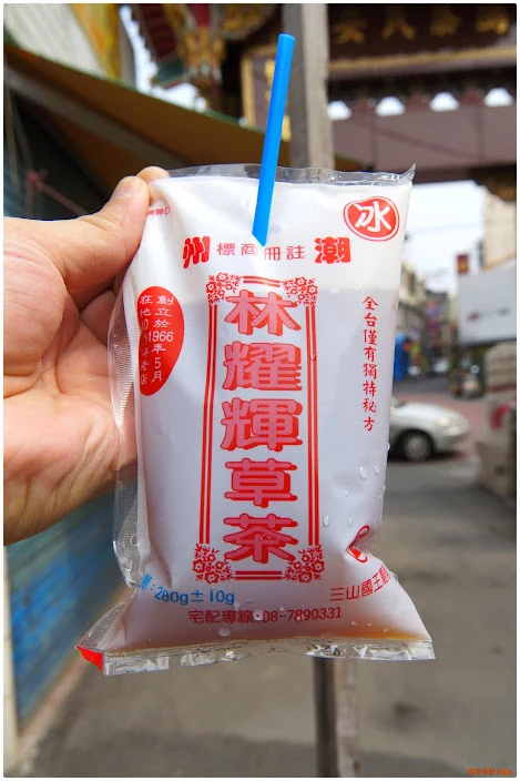 屏東美食推薦-潮州 古法釀造青草茶小店【林耀輝草茶】
