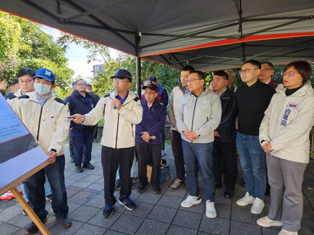 侯友宜視察汐止康寧街及伯爵街14巷坍方搶災提前完成