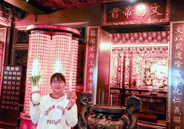 農業局推出限量版「鐵定包中」   新北11處考場免費發放包種茶包