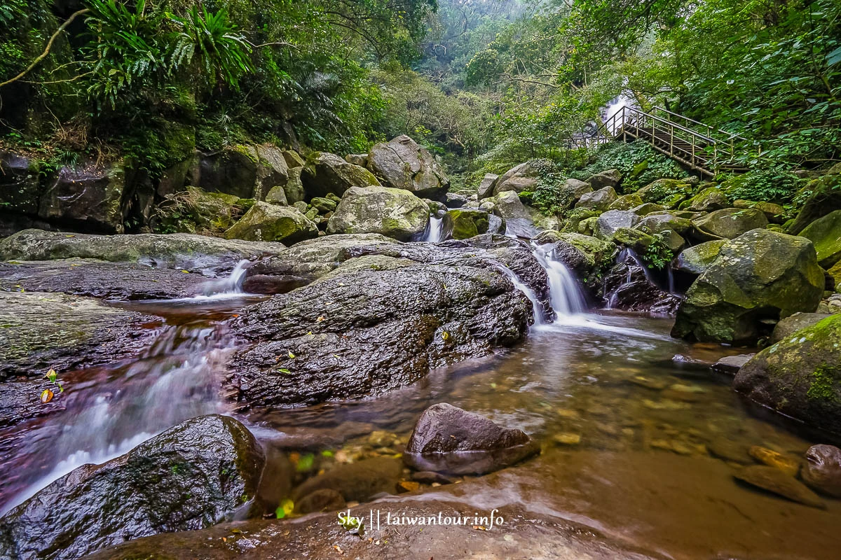 【青山瀑布步道】新北石門玩水秘境老梅溪景點推薦.交通.停車場