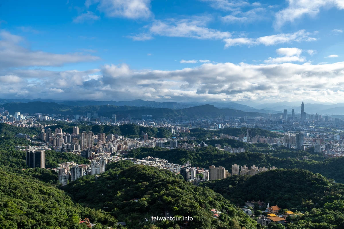 2026【碧山巖櫻花隧道】花況內湖情侶約會百萬夜景.開漳聖王廟 2026【碧山巖櫻花隧道】花況內湖情侶約會百萬夜景.開漳聖王廟