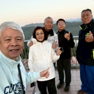 舒瑞利里長率在地生態愛好者體驗國家新城山城之美