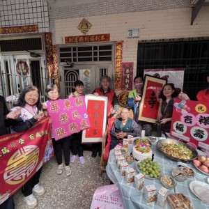 屏東榮服處溫馨祝壽　為百歲榮民項道芽伯伯慶生
