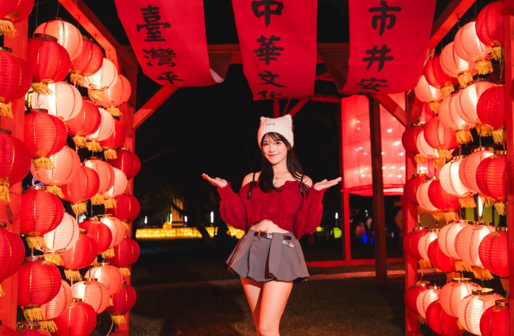 超人氣網紅導覽 解鎖中台灣燈會「幸福祈願村」沉浸式祈福體驗 超人氣網紅導覽 解鎖中台灣燈會「幸福祈願村」沉浸式祈福體驗