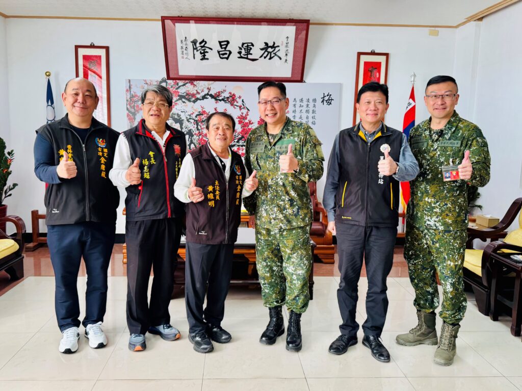 台南金唐殿 春節前慰勞陸軍二○三旅官兵辛勞