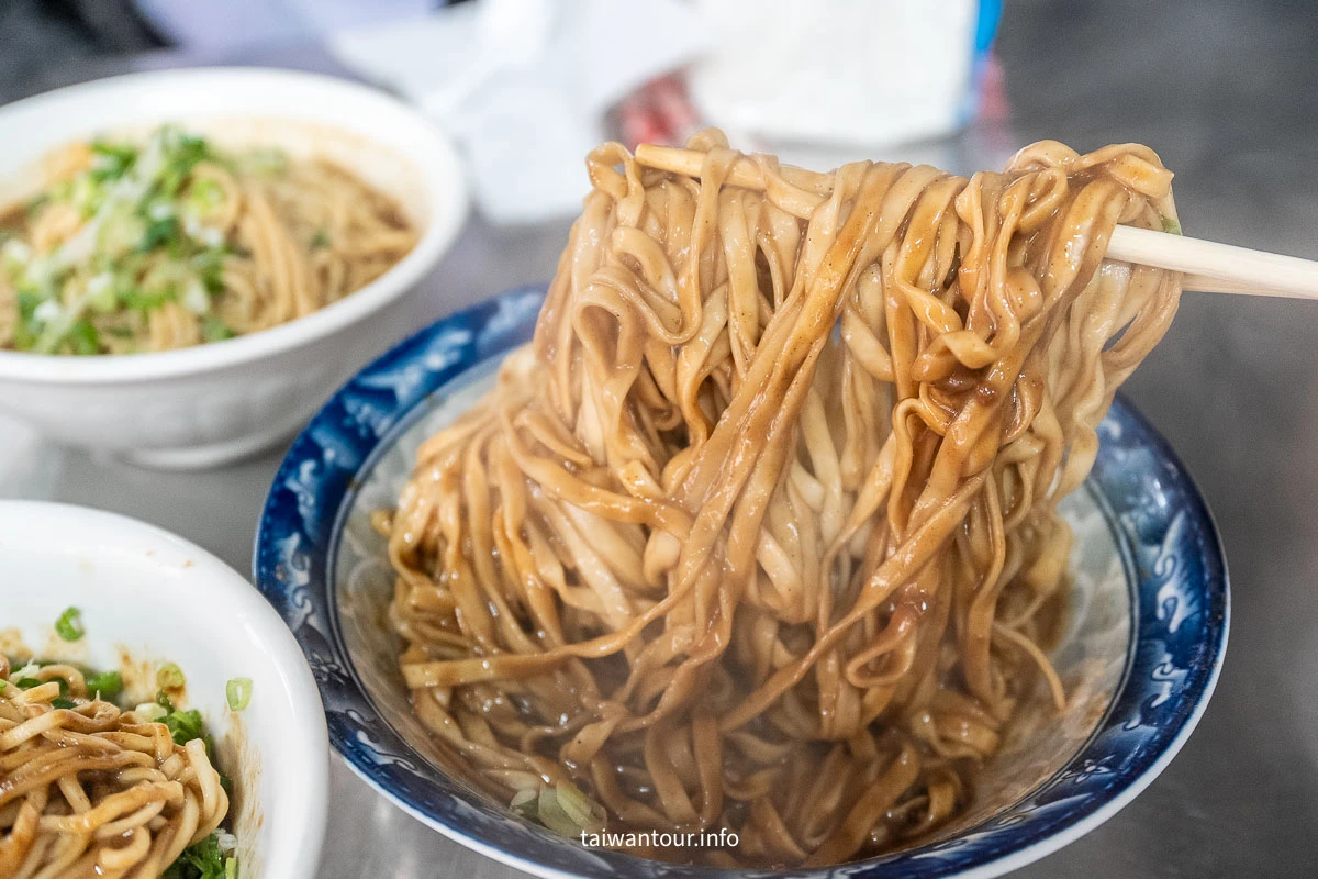 【宜蘭農權路炸醬麵】地人激推.宜蘭美食小吃 【宜蘭農權路炸醬麵】地人激推.宜蘭美食小吃
