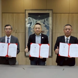 「台波聯手」減碳不再靠嘴砲！台波簽MoU　一站式「淨零」爽賺綠能財
