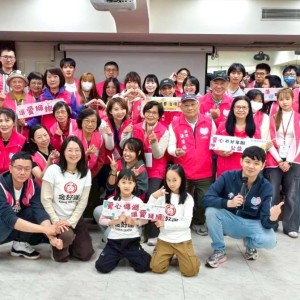 李爅創辦薄荷持續帶領志工用愛傳遞溫暖