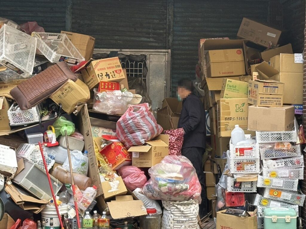 桃園全國首例訂住宅囤積自治條例 強化防災保障消防安全 桃園全國首例訂住宅囤積自治條例 強化防災保障消防安全