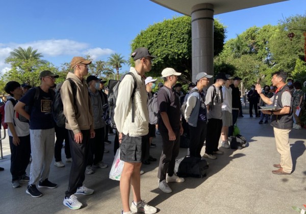 屏東軍服站  歡送補充兵及常備兵役入營宣導