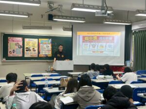 基警前進校園宣導反詐騙  強化學生防詐觀念
