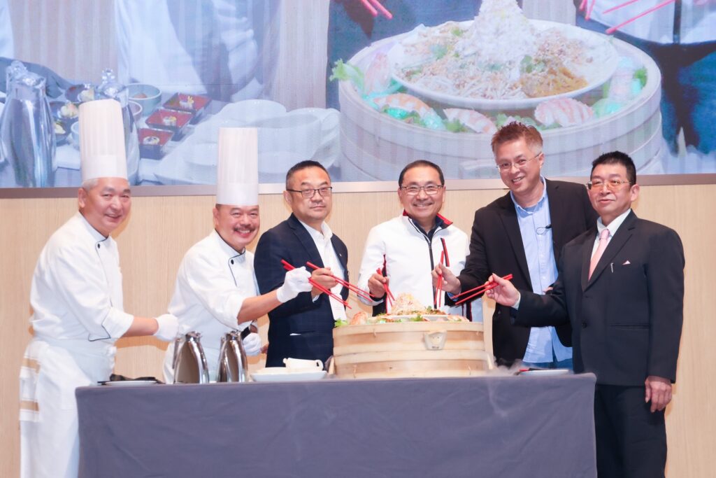 新北市長侯友宜出席「永續餐桌・在地共好」北海物產發表會