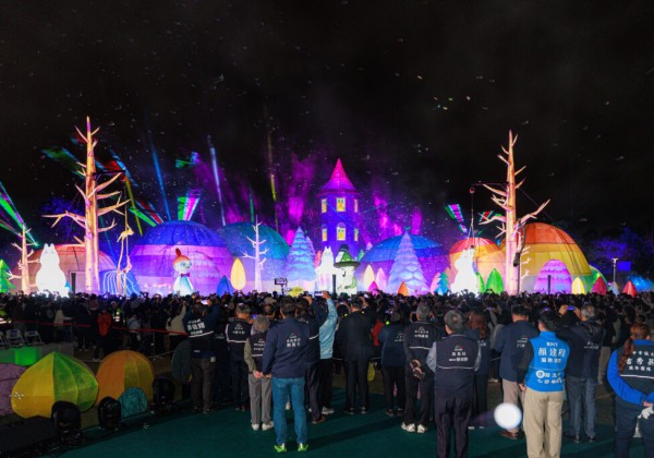 「內容最強、人氣最旺」  中台灣燈會16天破655萬人潮幸福閉幕