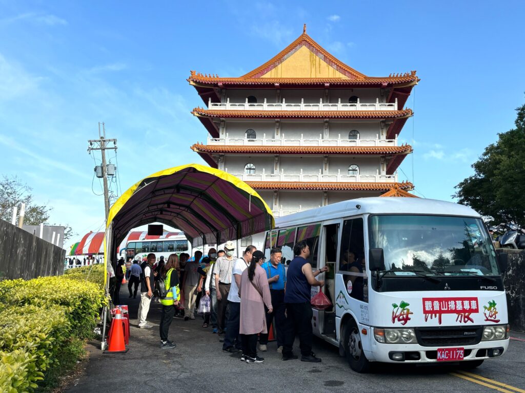 清明掃墓更便利    中市5區免費接駁提前上路