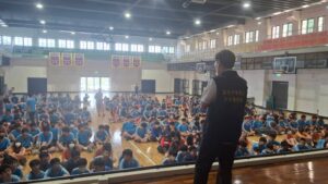 防制電子煙與藥物濫用 警方前進校園守護學子健康 防制電子煙與藥物濫用 警方前進校園守護學子健康