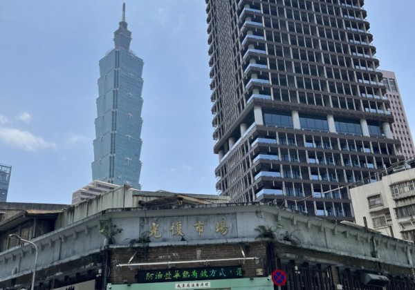 寵愛媽咪 光復金好 母親節光復市場好康禮物三重送！