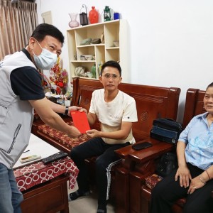 空軍上士捐肝救父　台南軍人服務站暖心關懷