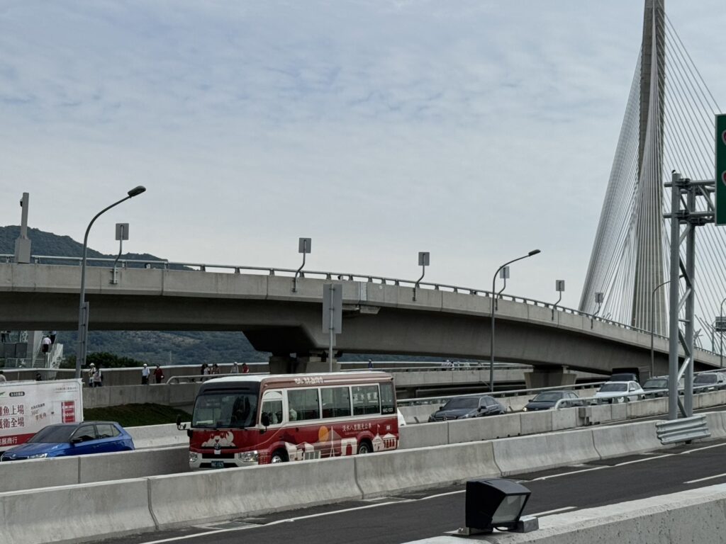 淡江大橋通車！　新北4條新公車線明起試營運 串聯板橋、桃機生活圈