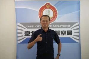 路旁拍攝引發爭議  警方依法通知到案說明