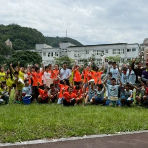 安樂國小師生共融共好 合力美化校園留下愛的畢業禮物