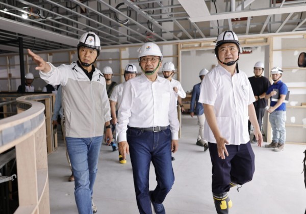 新北發展藍圖重要軸心建設　侯友宜第三度視察第二行政中心工程　要求如期如質完成年底順利啟用