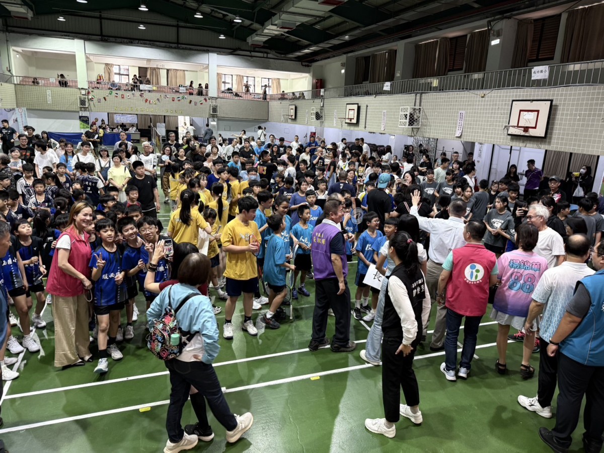 「羽您有愛」羽球邀請賽長興國小開打歡樂滿點