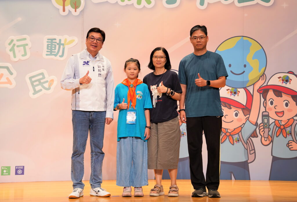 新北環保小局長與副市長劉和然暢談環保行動 培育校園永續行動力 新北環保小局長與副市長劉和然暢談環保行動 培育校園永續行動力