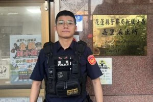 男童走失  新城警暖心助返家