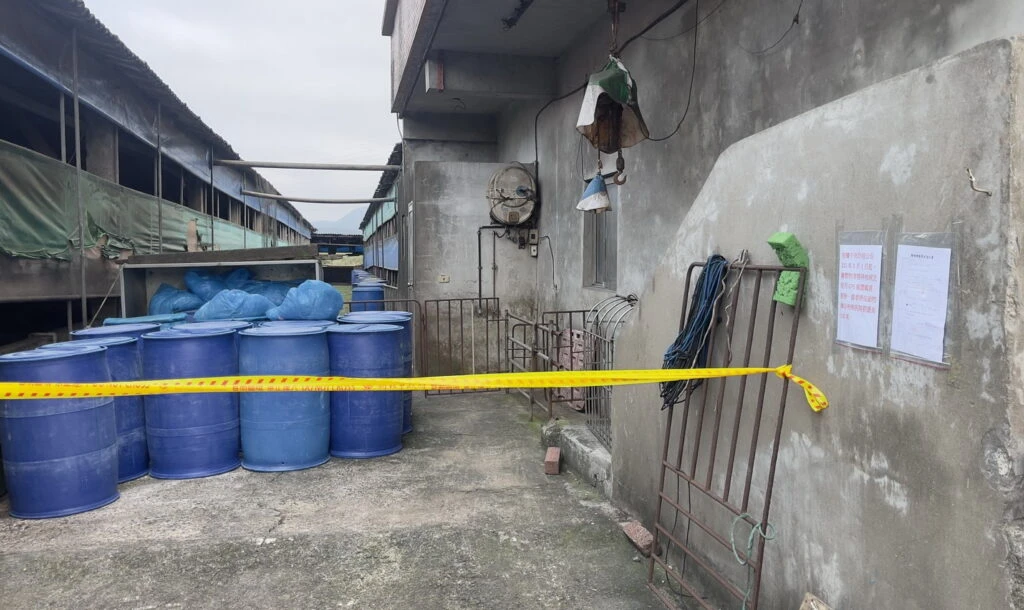 廚餘運輸車GPS異常揪出違規並裁罰，新北動保處迅速阻斷防疫破口