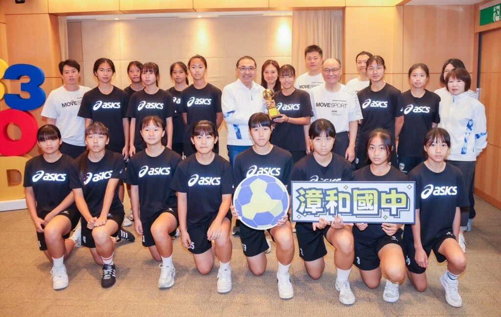 新北漳和女子手球再登全國之巔 衛冕師生手球錦標賽四連霸