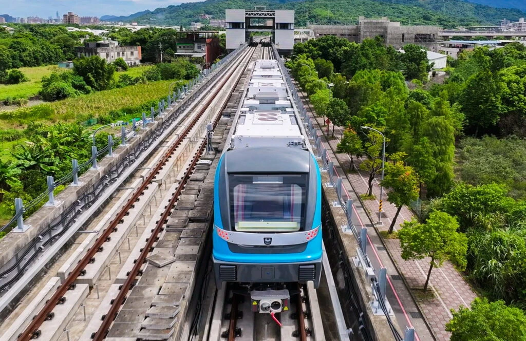 配合捷運三鶯線通車　交通局完成全線車站周邊交通配套整備　打造無縫接軌捷運生活圈