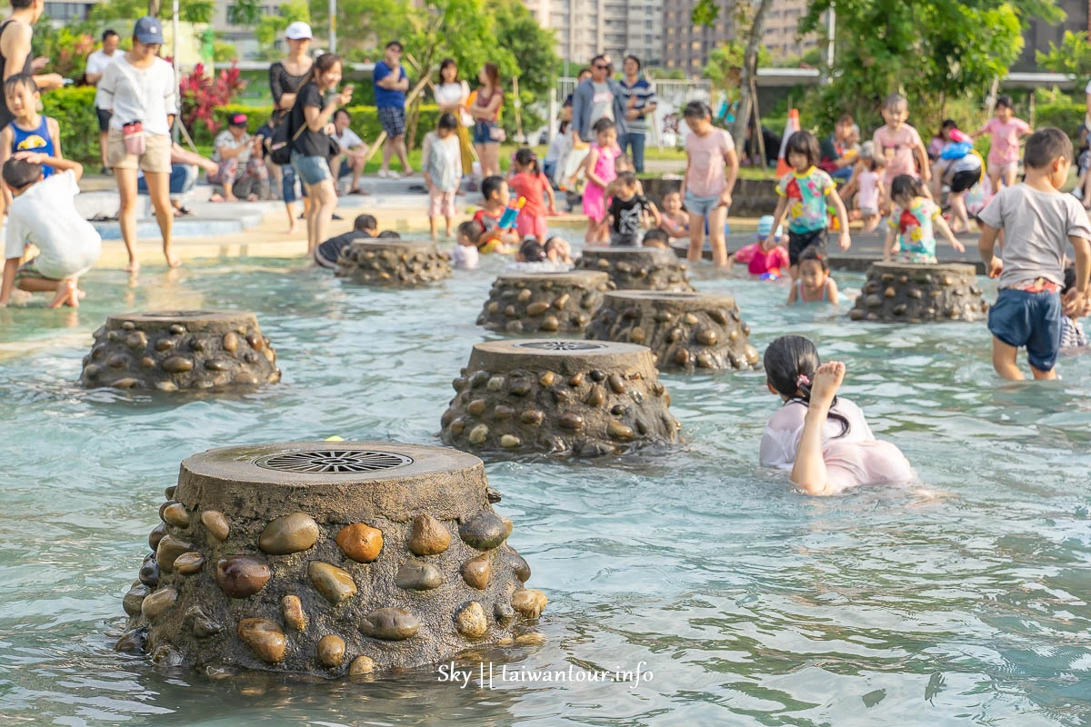 【塭仔底溼地公園】新莊免費玩水怎麼去.放水時間.交通