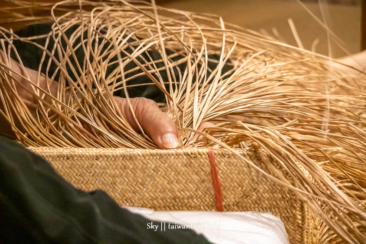 2019苗栗苑裡景點【藺草文化館.彩繪稻田】草帽.坐墊.包包 2019苗栗苑裡景點【藺草文化館.彩繪稻田】草帽.坐墊.包包