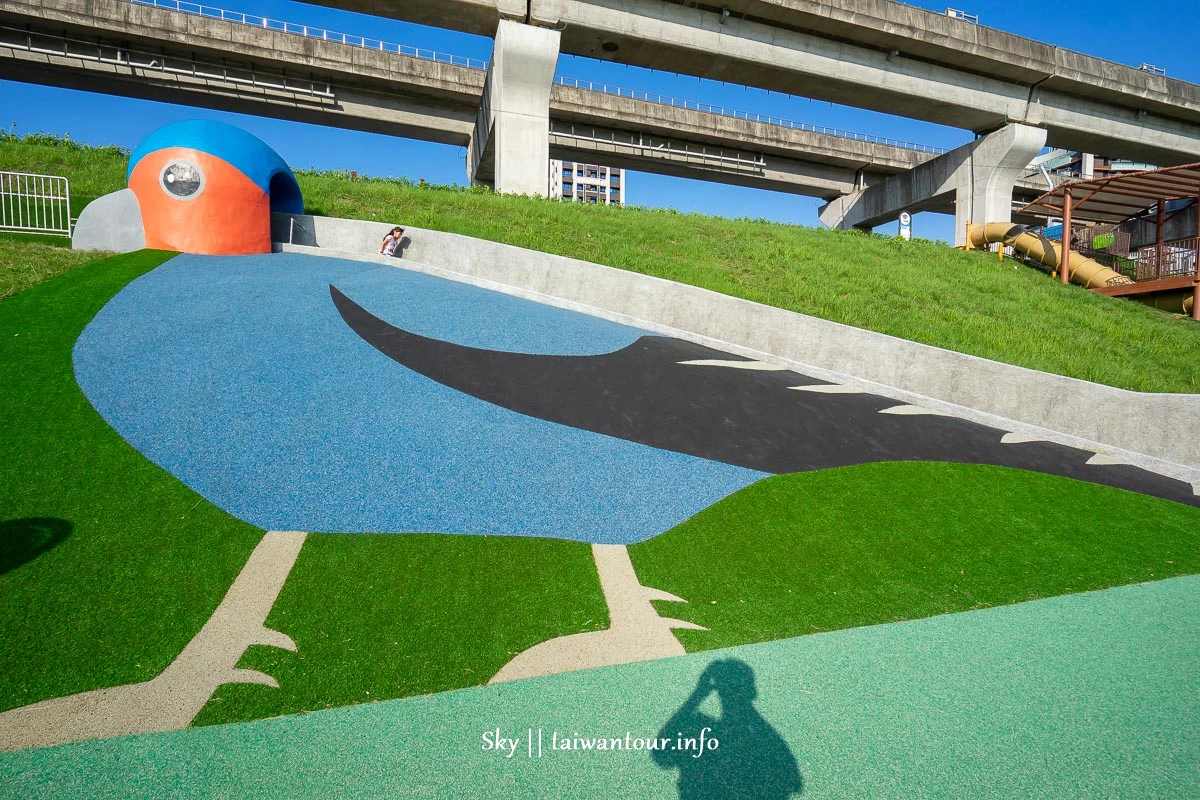 【熊猴森樂園】海世界水樂園.新北大都會公園親子.近捷運三重站