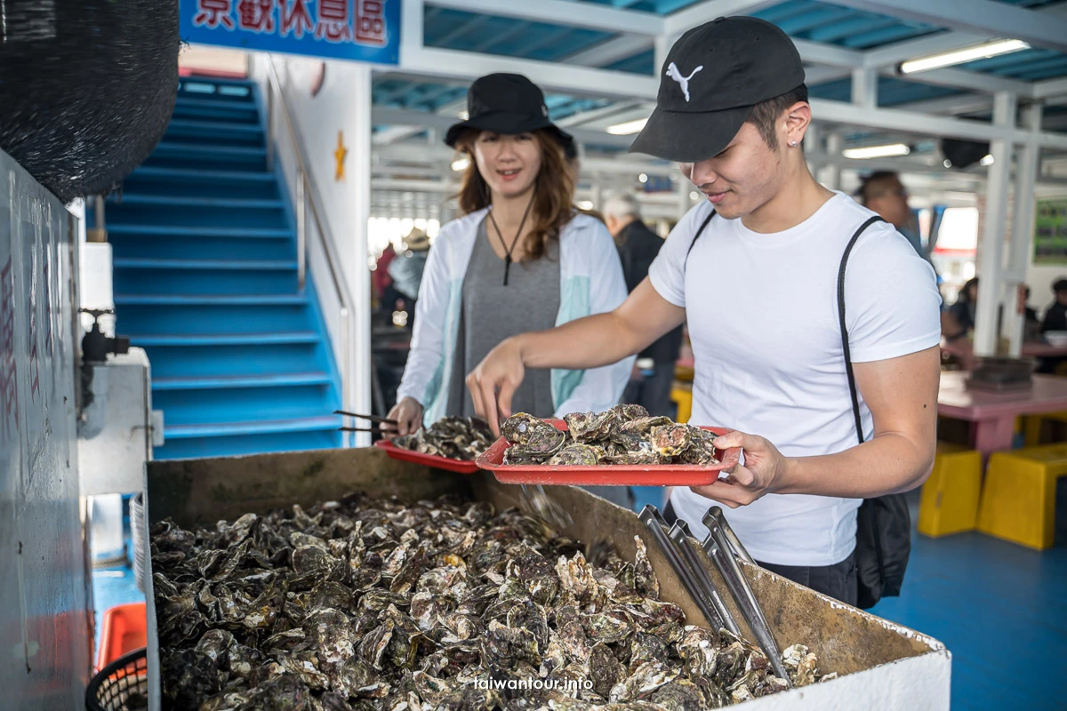【澎湖海洋牧場體驗】牡蠣吃到飽.夜釣小管.海上BBQ 【澎湖海洋牧場體驗】牡蠣吃到飽.夜釣小管.海上BBQ