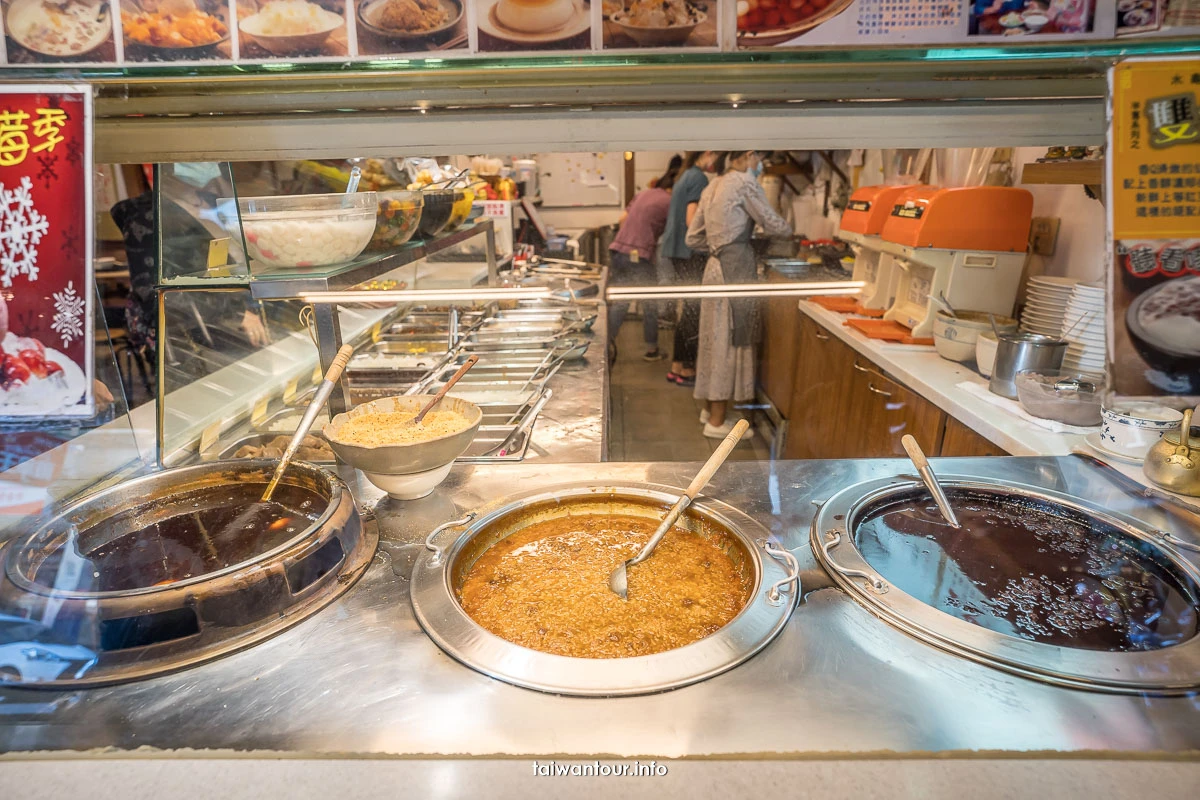 【水龜伯古早味】北投豆花冰店.招牌黑糖燒麻糬 【水龜伯古早味】北投豆花冰店.招牌黑糖燒麻糬
