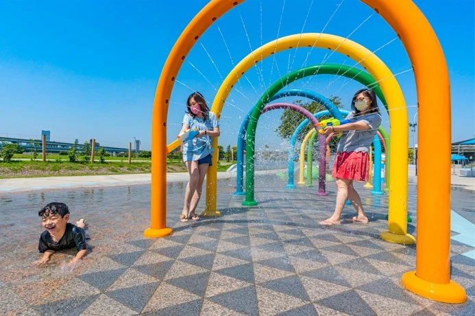 【熊猴森樂園】海世界水樂園.新北大都會公園親子.近捷運三重站 【熊猴森樂園】海世界水樂園.新北大都會公園親子.近捷運三重站