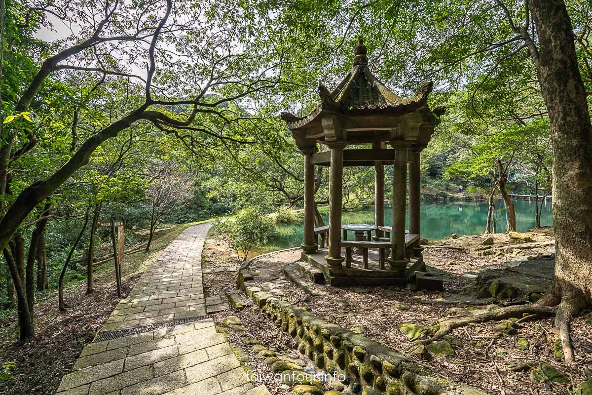 【新山夢湖】汐止景點推薦.怎麼去.交通.婚紗照.路線 【新山夢湖】汐止景點推薦.怎麼去.交通.婚紗照.路線