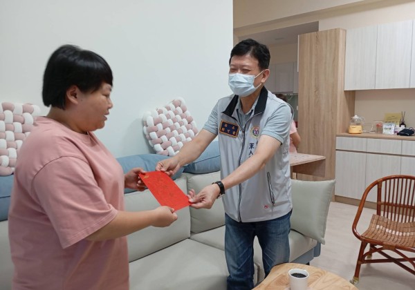 落實照顧官兵服務　台南軍人服務站探視陸軍士官