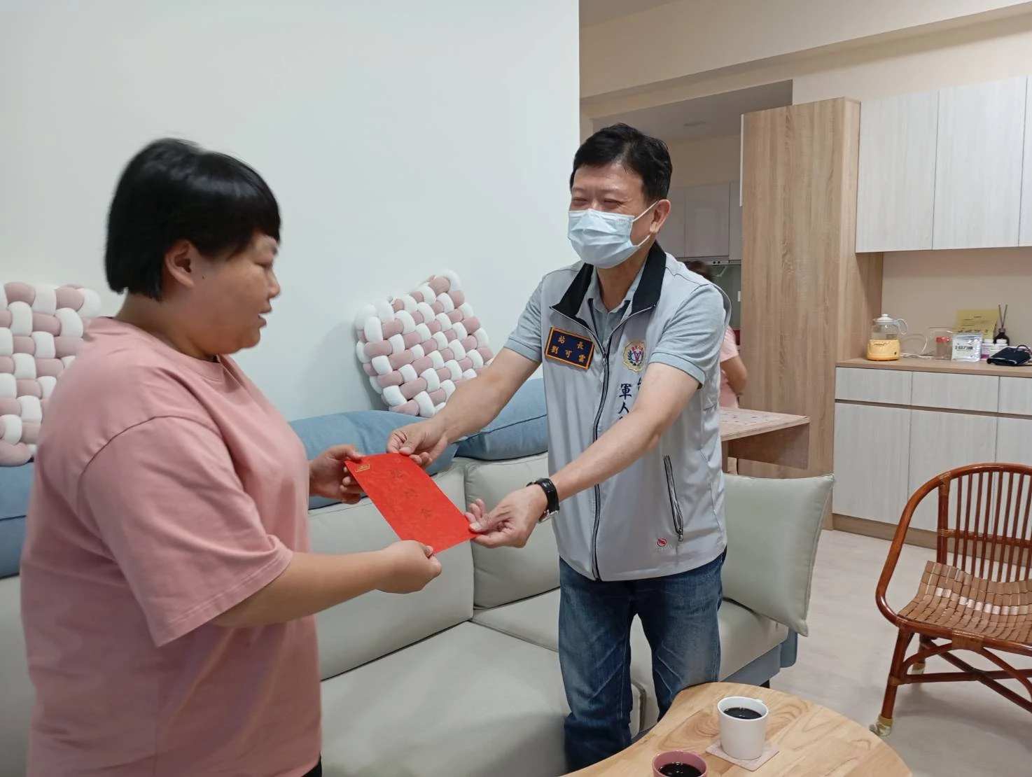 落實照顧官兵服務　台南軍人服務站探視陸軍士官