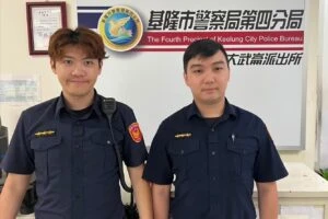 九旬老翁外出突感不適  暖警護送平安返家